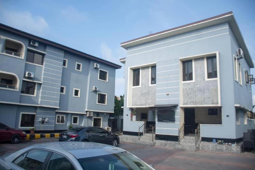 Kay Luxury Suites Uyo Dış mekan fotoğraf